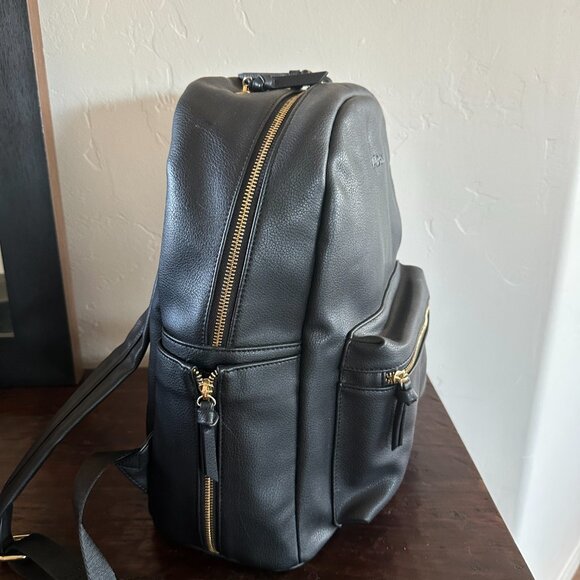 Māden All Day Backpack – Full Size – Very Good Condition – Originally $168